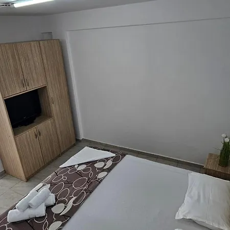 Aorra Nibiru Cu Piscina Incalzita * Costinești