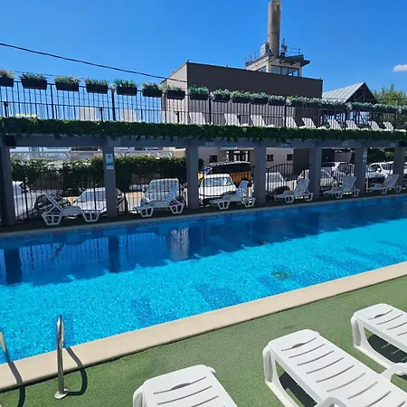 Homestay szállás Aorra Nibiru Cu Piscina Incalzita